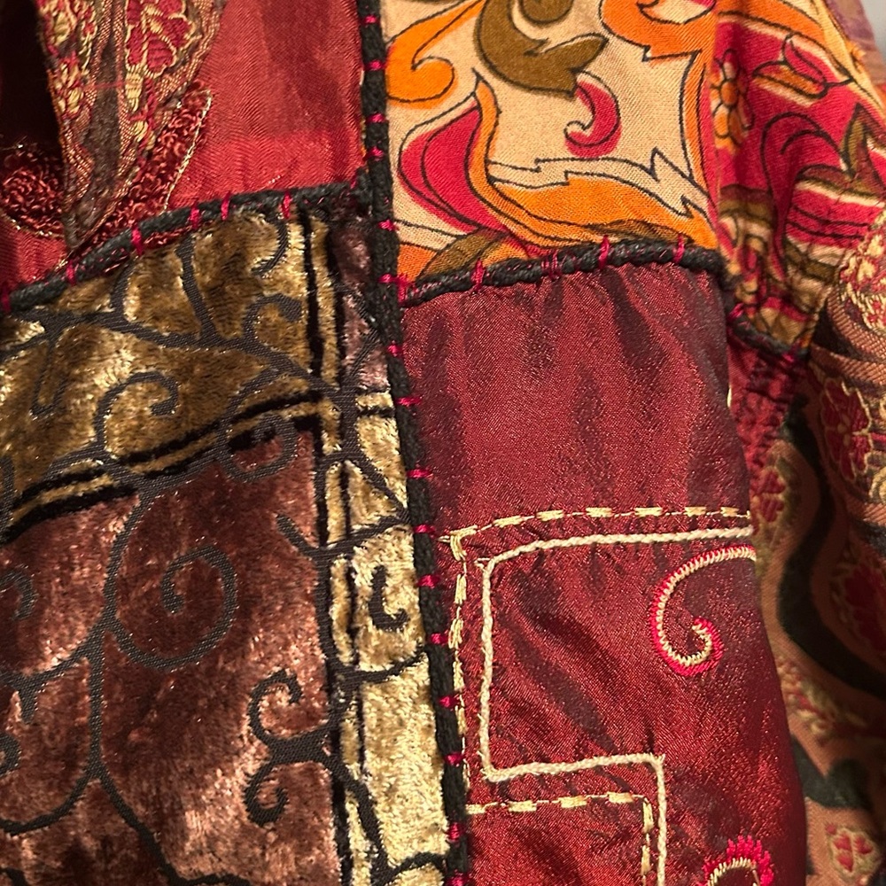 Chicos Lightweight Tapestry Patchwork Button Fron… - image 5